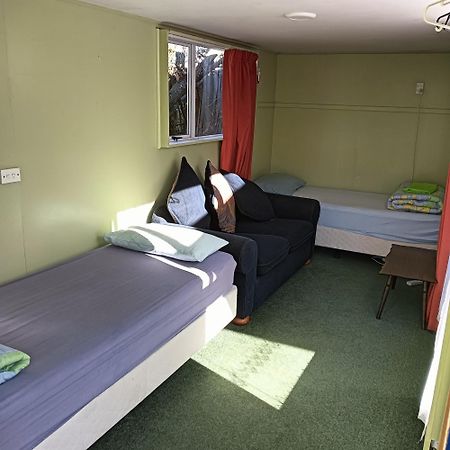 Annies Nirvana Lodge Backpackers Takaka Kültér fotó