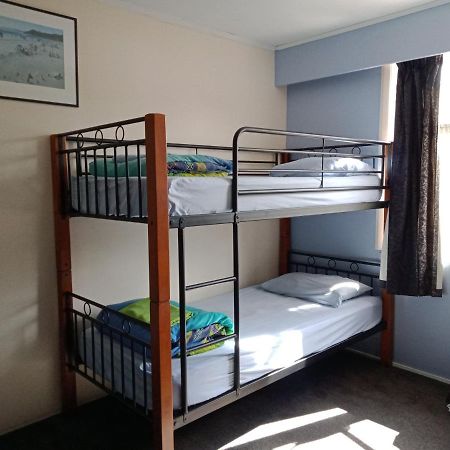 Annies Nirvana Lodge Backpackers Takaka Kültér fotó