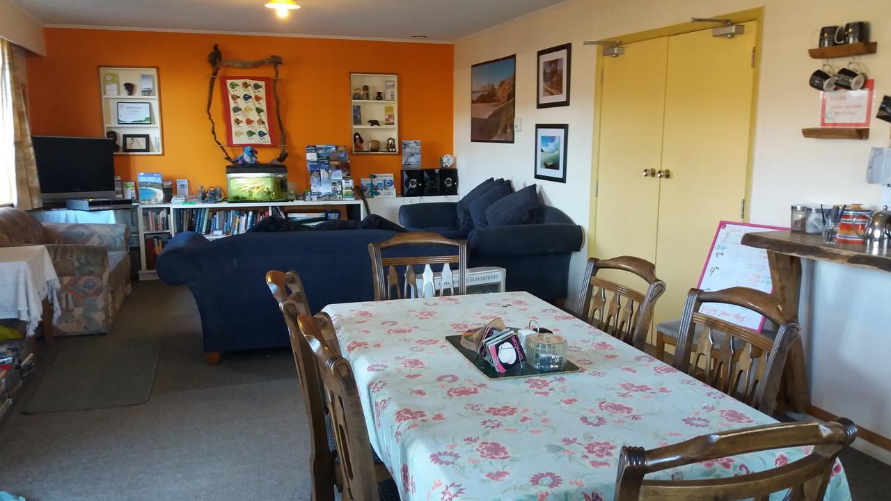 Annies Nirvana Lodge Backpackers Takaka Kültér fotó